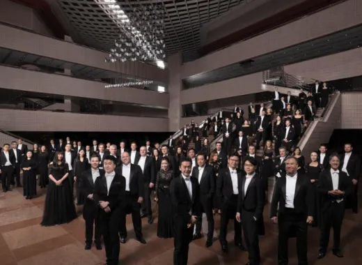 Orquesta Filarmónica de Hong Kong y Peltokoski